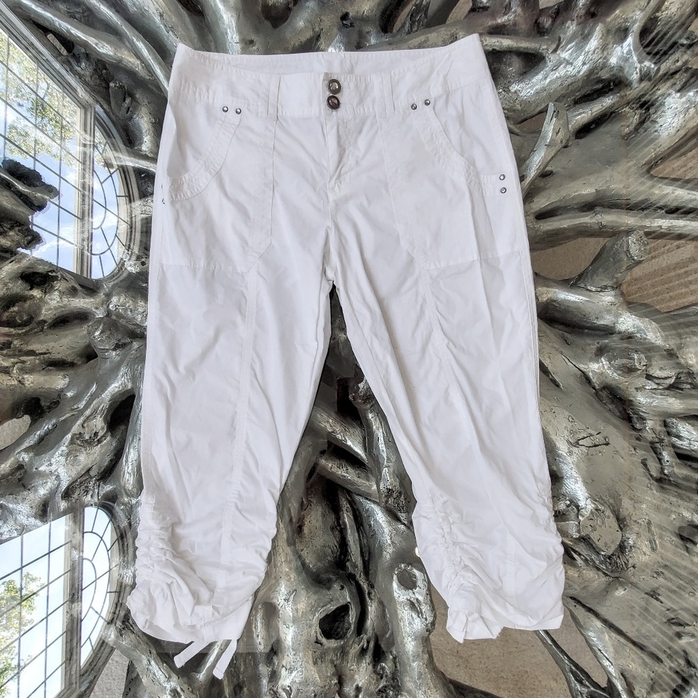 INC White Capri Crop Summer Lightweight Size 6